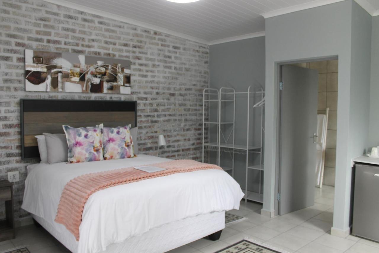 Berry Lane Guesthouse Kroonstad Eksteriør billede